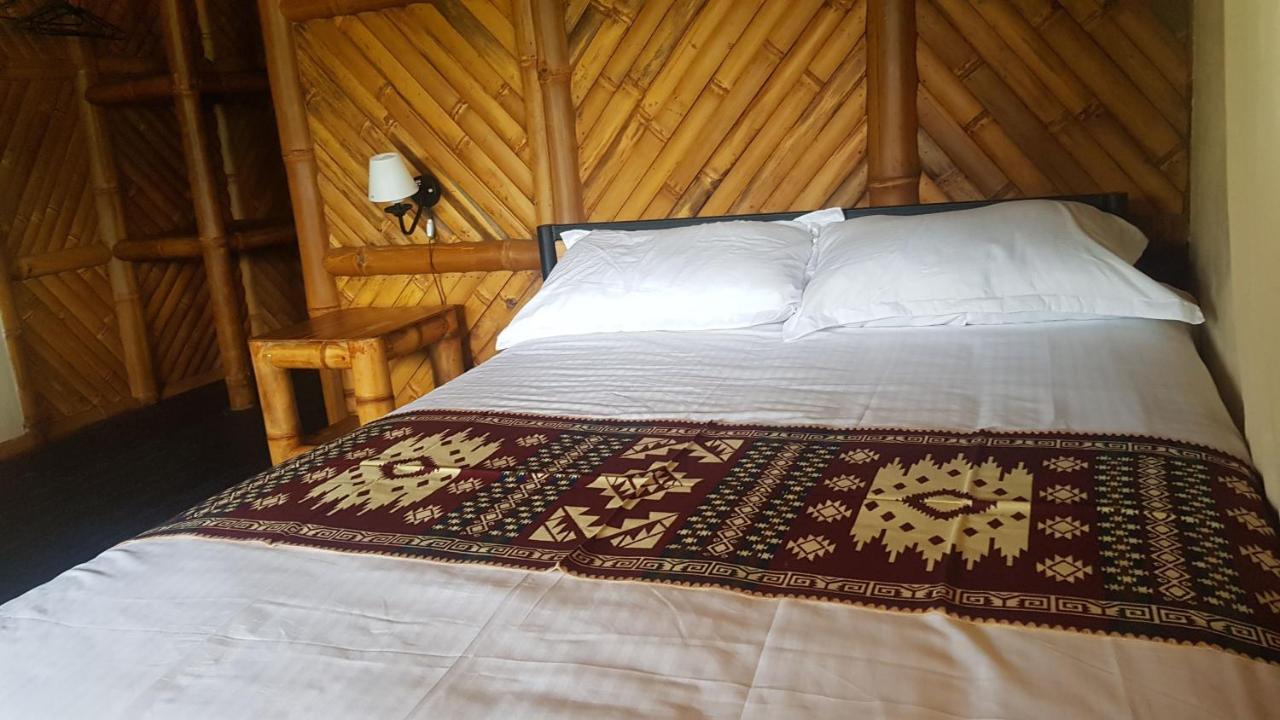 Golden Tree Mindo Eco-Lodge Екстер'єр фото